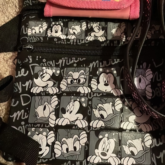 Disney Walmart and Clinique and estee launder cosmetic bag - Picture 3 of 4